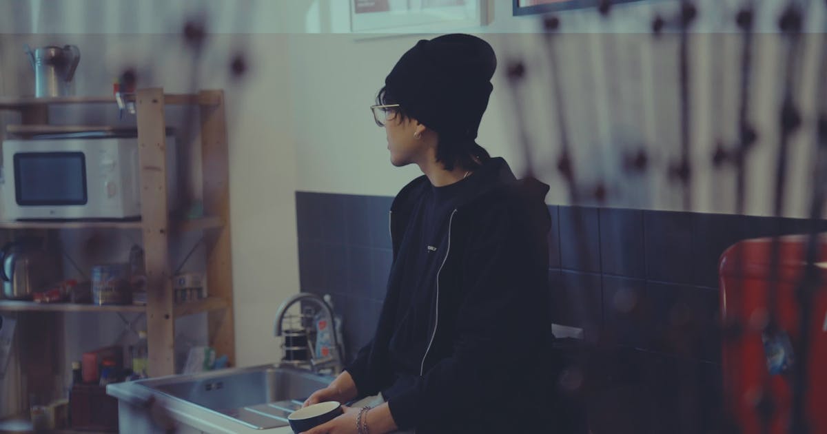 The Lonely Cottage and a Daring Plan