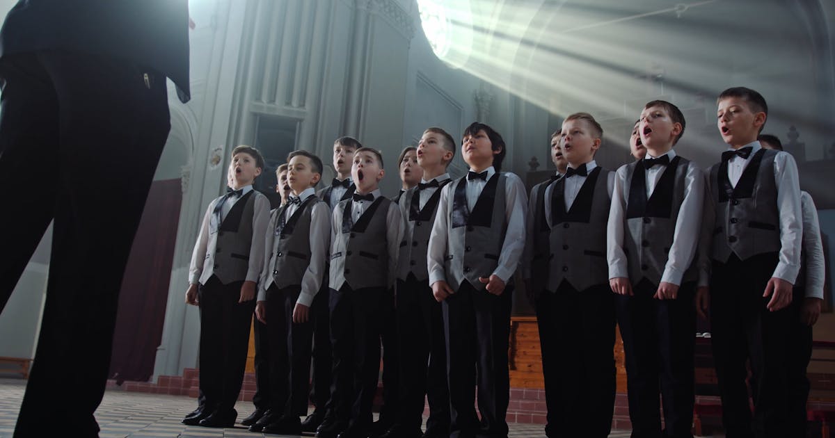 Chapter 5: Friendly Alien Encounter!