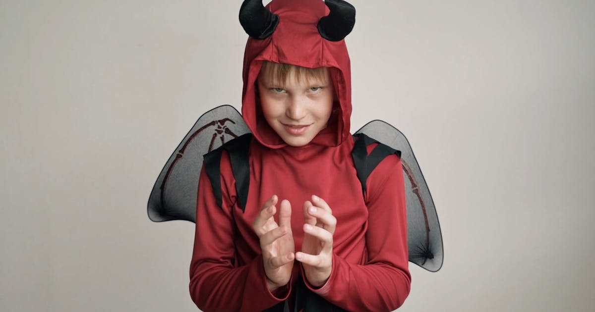 Chapter 4: The Moonbeam Meadow and the Star-Petal