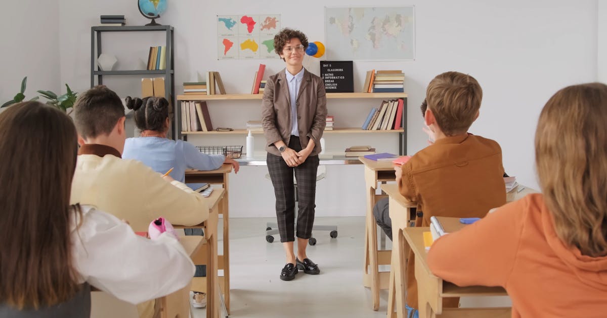 Learning with the Teacher